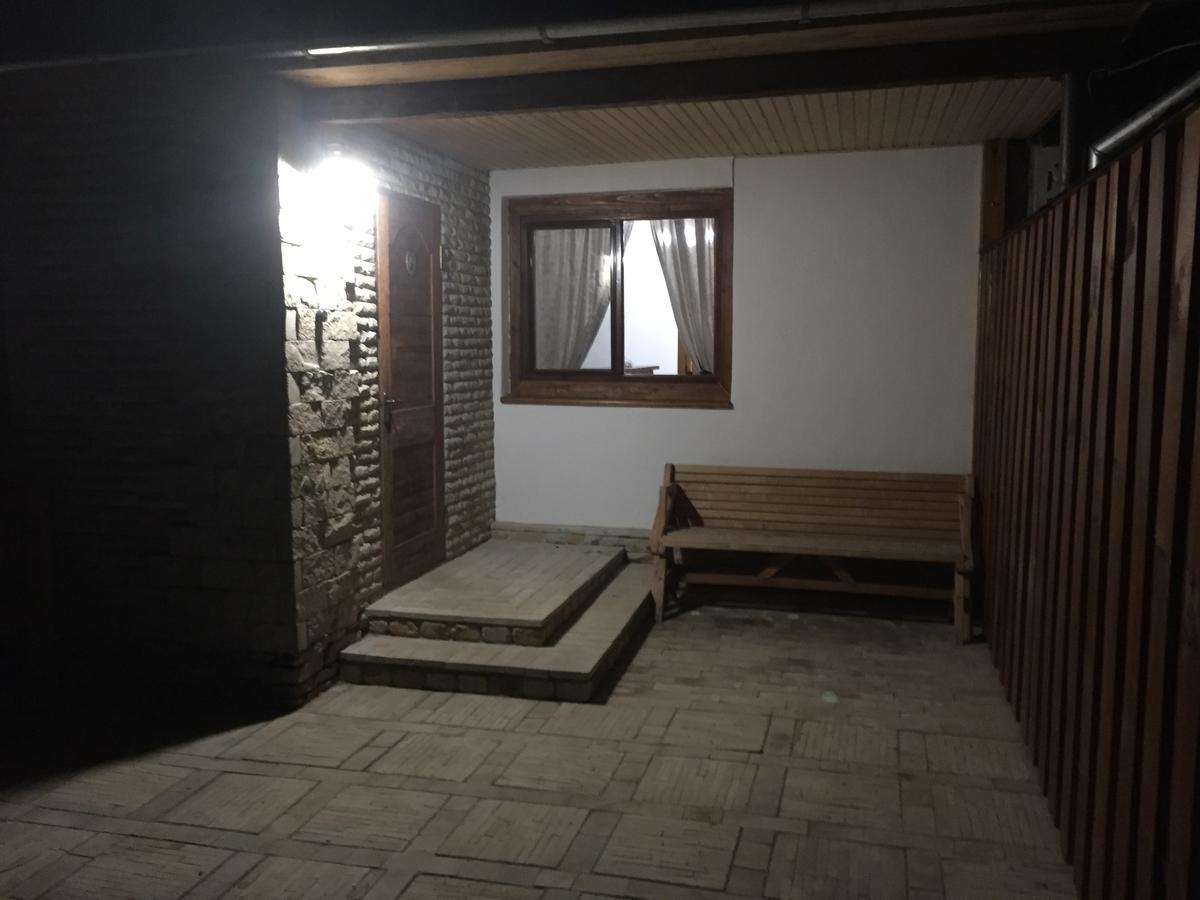 Эко Отель "Золотая Подкова" Sharhorod Buitenkant foto